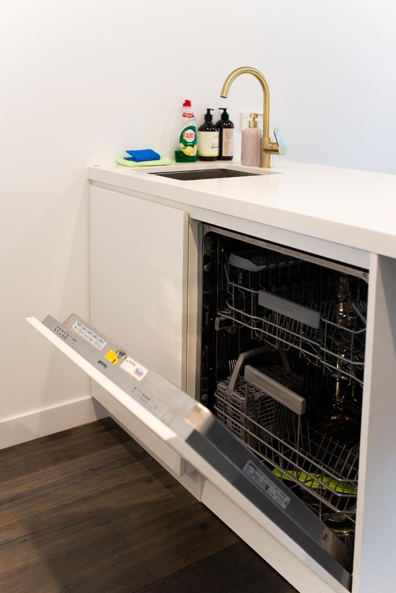 Apartment Next To Public Station, Boxhill Central, 2 Bedrooms, Free Parking And Wifi 박스 힐 외부 사진